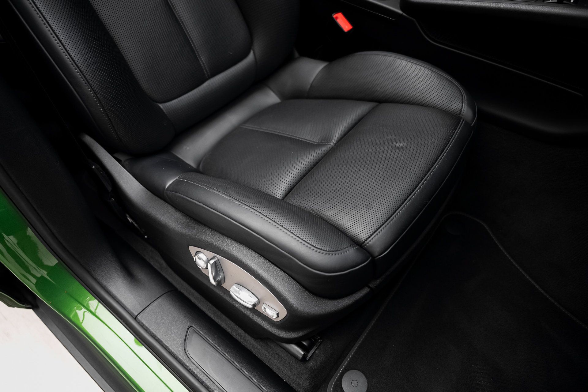 Used 2019 Porsche Macan AWD/4WD image 63