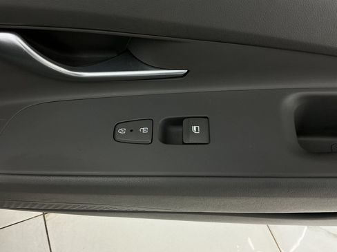 Used 2022 Hyundai Elantra SEL w/ Convenience + Premium Package FWD image 39