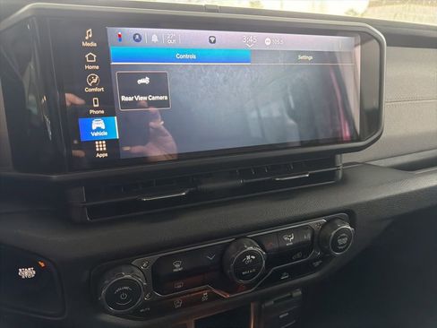 Used 2024 Jeep Wrangler Sport image 12