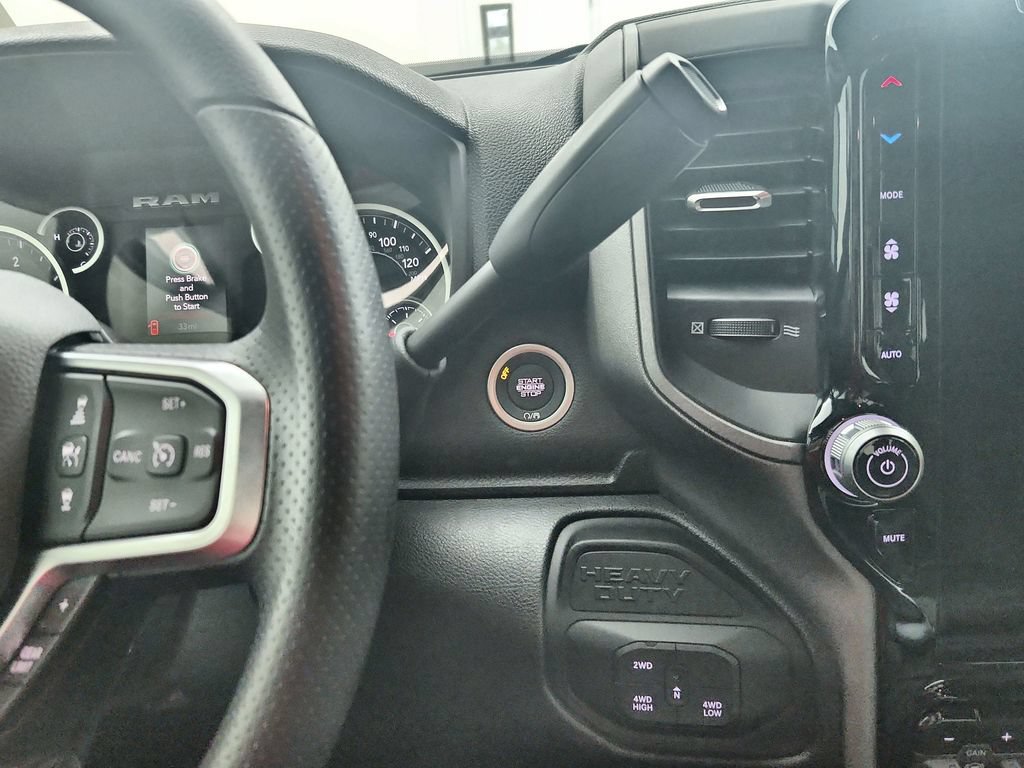 New 2026 RAM 2500 Tradesman AWD/4WD image 19