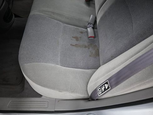 Used 2002 Ford Taurus SE image 19