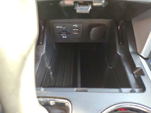Used 2015 Ford Explorer Sport w/ Equipment Group 401A image 33