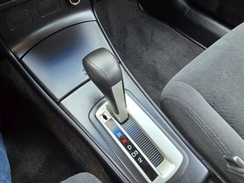 Used 2004 Honda Civic EX image 18