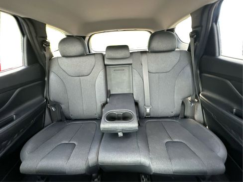 Used 2019 Hyundai Santa Fe SE AWD/4WD image 14