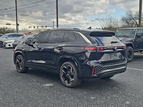 Used 2025 Volkswagen Tiguan SEL R-Line image 14