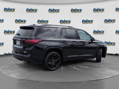 Used 2023 Chevrolet Traverse Premier w/ Redline Edition FWD image 6