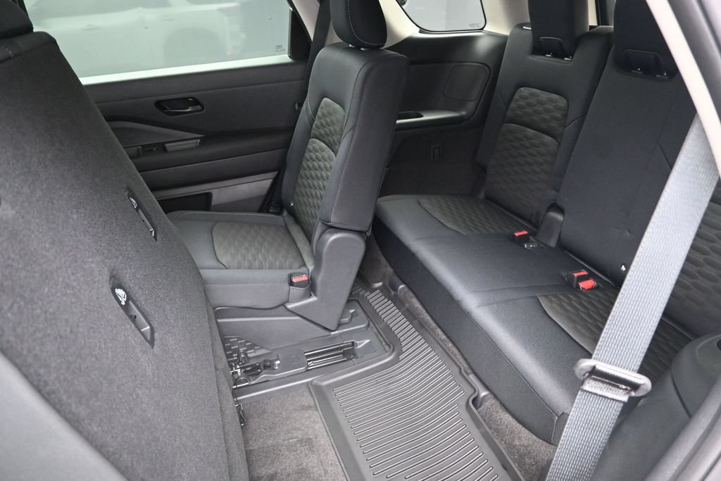 New 2026 Nissan Pathfinder SV FWD image 20
