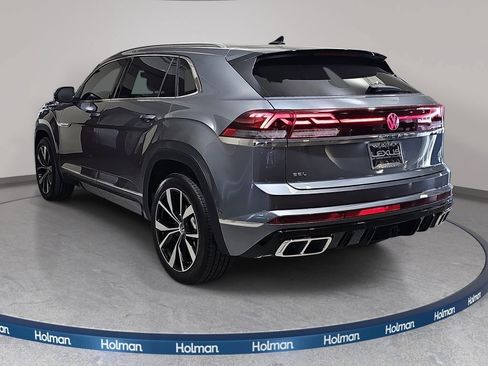 Used 2025 Volkswagen Atlas Cross Sport SEL Premium R-Line AWD/4WD image 8