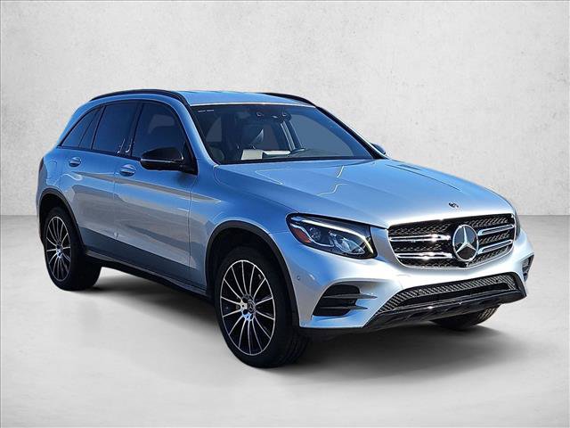 Used 2018 Mercedes-Benz GLC 300 4MATIC image 3