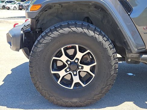 Used 2020 Jeep Wrangler Unlimited Rubicon w/ LED Lighting Group AWD/4WD image 23