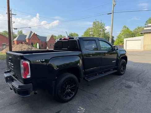 Used 2022 GMC Canyon Elevation w/ Elevation Premium Package AWD/4WD image 5