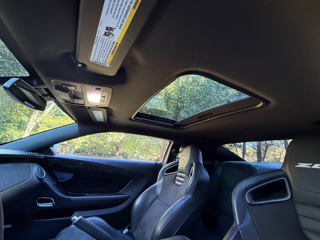 Used 2015 Chevrolet Camaro ZL1 RWD image 50