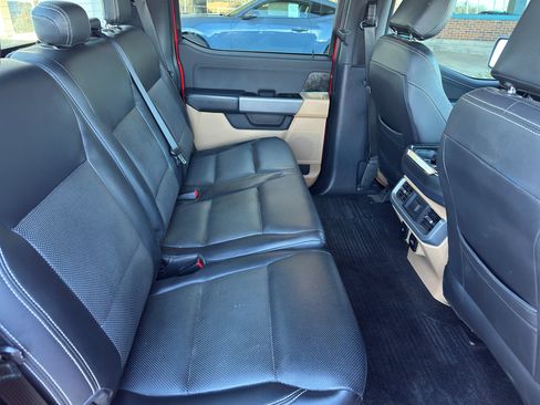 Used 2021 Ford F150 XLT w/ Equipment Group 302A High image 38