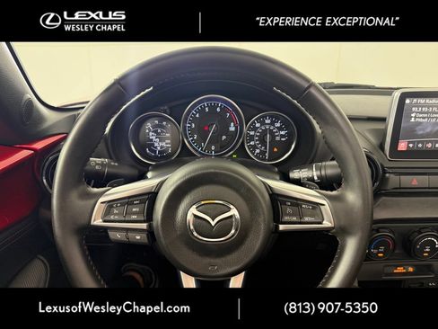 Used 2016 MAZDA MX-5 Miata Club RWD image 8