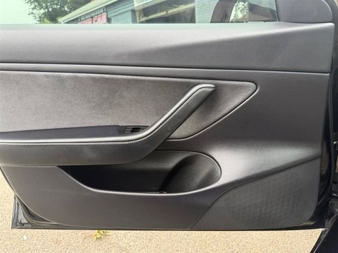 Used 2019 Tesla Model 3 Standard Range Plus RWD image 35