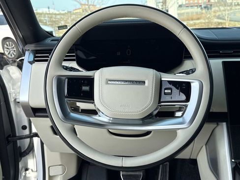 Certified 2024 Land Rover Range Rover Long Wheelbase Autobiography image 27