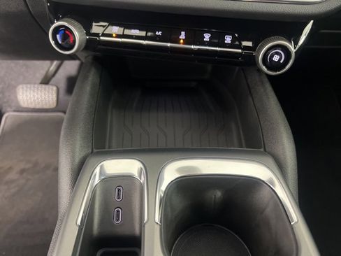 New 2026 Chevrolet Equinox EV LT image 23