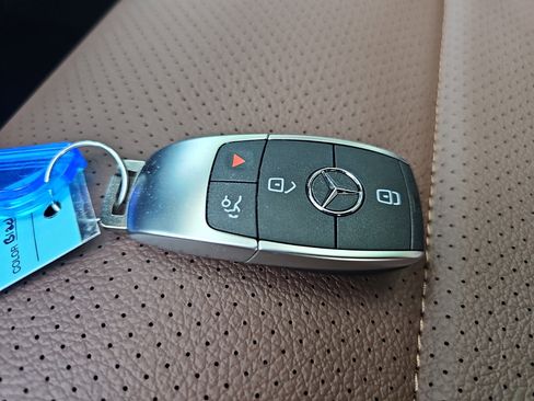 New 2026 Mercedes-Benz GLE 350 4MATIC image 37