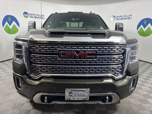 Used 2022 GMC Sierra 3500 Denali w/ Denali Ultimate Package image 2