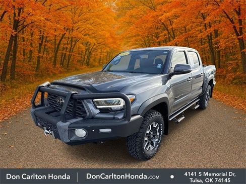 Used 2021 Toyota Tacoma TRD Off-Road image 3