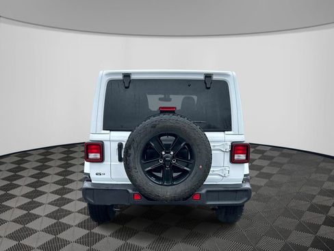 Certified 2022 Jeep Wrangler Unlimited Sahara image 6