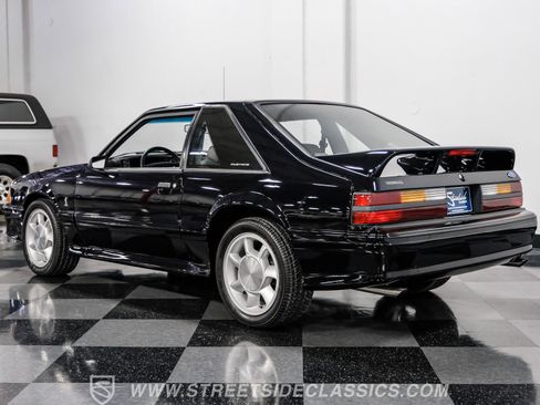 Used 1993 Ford Mustang Cobra RWD image 8