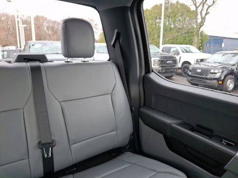 New 2026 Ford F450 XL w/ XL Chrome Package image 14