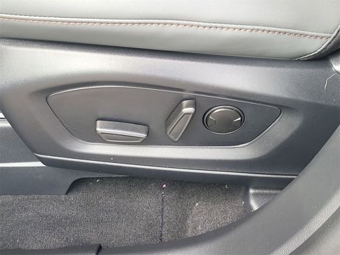 New 2026 Ford Explorer Active image 14