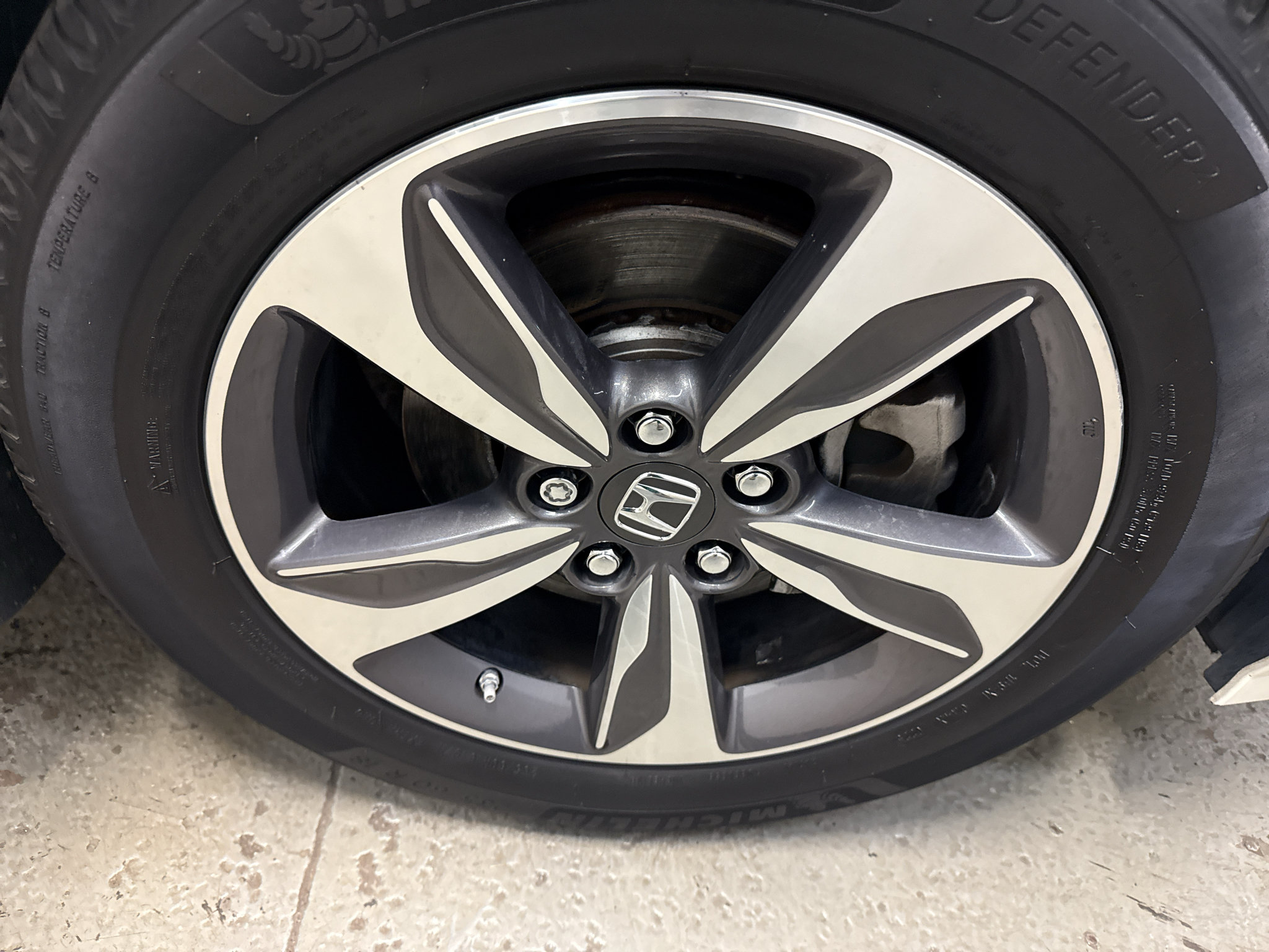 Used 2018 Honda Odyssey Touring image 30