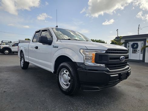Used 2020 Ford F150 XL w/ Equipment Group 101A Mid RWD image 3