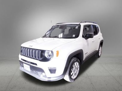 Used 2022 Jeep Renegade Latitude w/ Sun/Sound Group