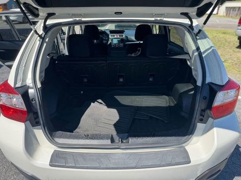 Used 2015 Subaru Crosstrek 2.0i Premium AWD/4WD image 11