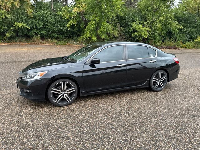 Used 2017 Honda Accord Sport image 6