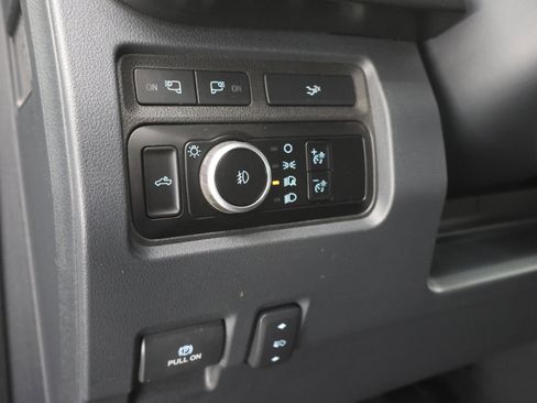 Used 2023 Ford F350 Lariat image 46