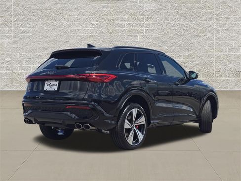 New 2026 Audi SQ5 Premium Plus AWD/4WD image 7