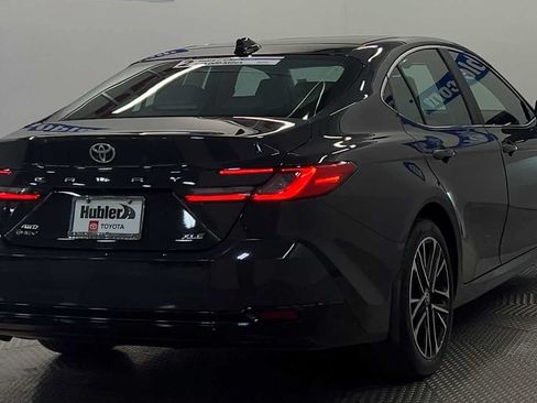 Used 2025 Toyota Camry XLE w/ Premium Plus Package AWD/4WD image 7