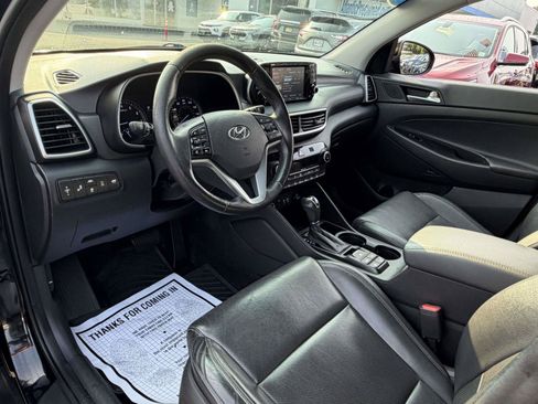 Used 2021 Hyundai Tucson Limited AWD/4WD image 11