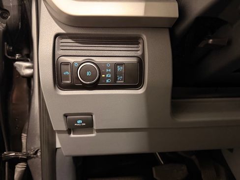 Used 2025 Ford F250 XLT w/ Tremor Off-Road Package AWD/4WD image 17