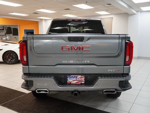 Used 2020 GMC Sierra 1500 AT4 w/ AT4 Premium Package image 9