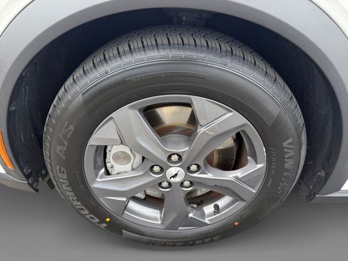 Certified 2023 Ford Mustang Mach-E Select RWD image 9