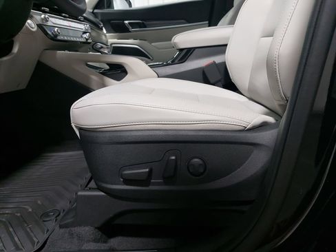 New 2025 Kia Telluride S image 33