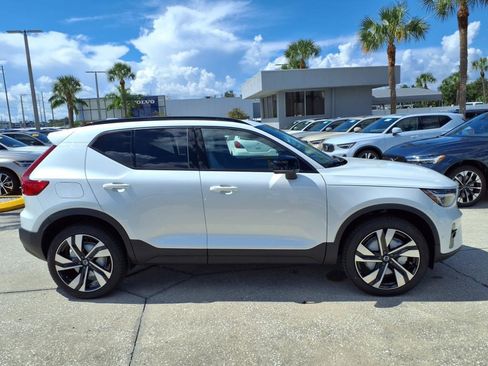 New 2026 Volvo XC40 B5 Plus w/ Protection Package Premier image 8