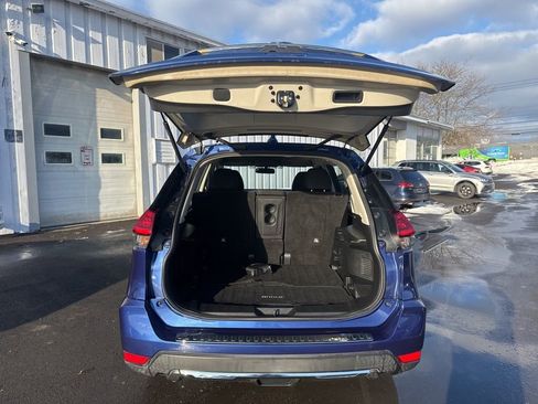 Used 2018 Nissan Rogue S image 7