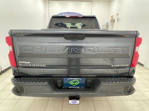 Certified 2021 Chevrolet Silverado 1500 Custom image 20