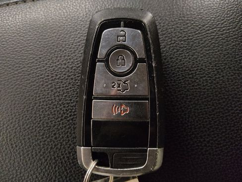Used 2018 Ford Fusion S FWD image 32