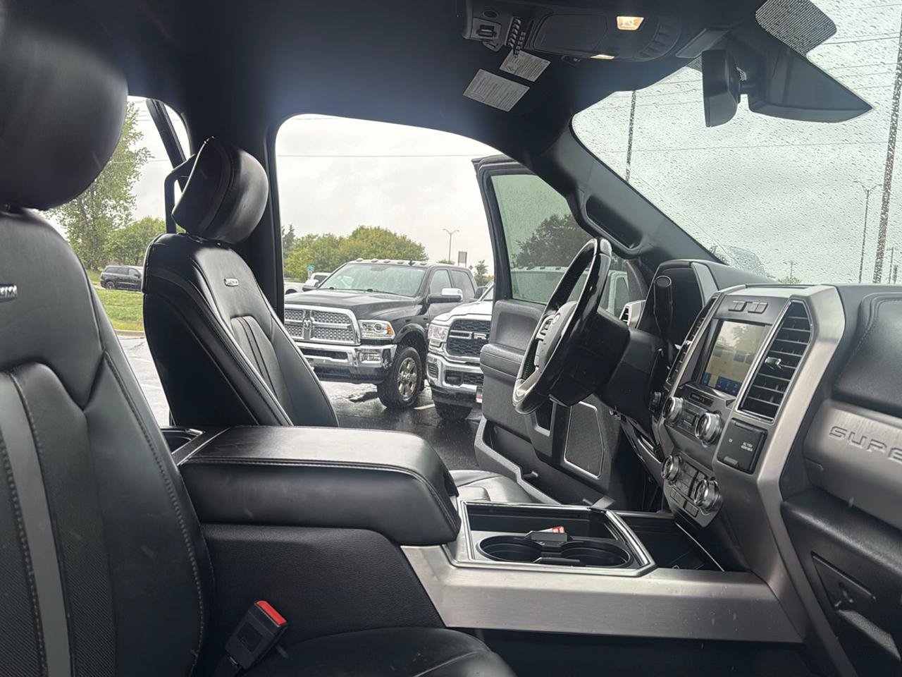 Used 2019 Ford F250 Platinum w/ FX4 Off-Road Package AWD/4WD image 39