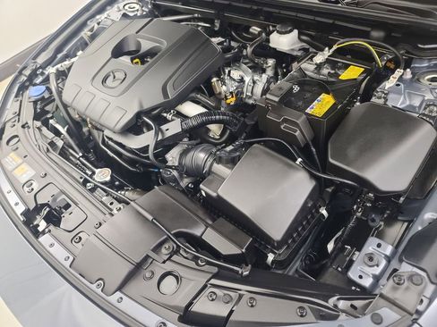 Used 2025 MAZDA MAZDA3 s image 40