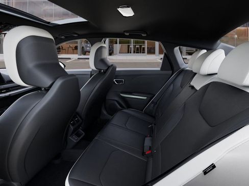 New 2026 Kia K4 GT-Line Turbo FWD image 19