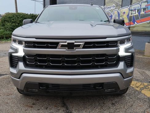 Used 2023 Chevrolet Silverado 1500 RST w/ Z71 Off-Road Package AWD/4WD image 2