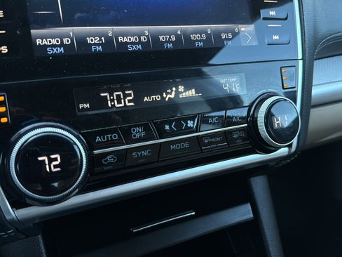 Used 2018 Subaru Outback 2.5i Premium image 17